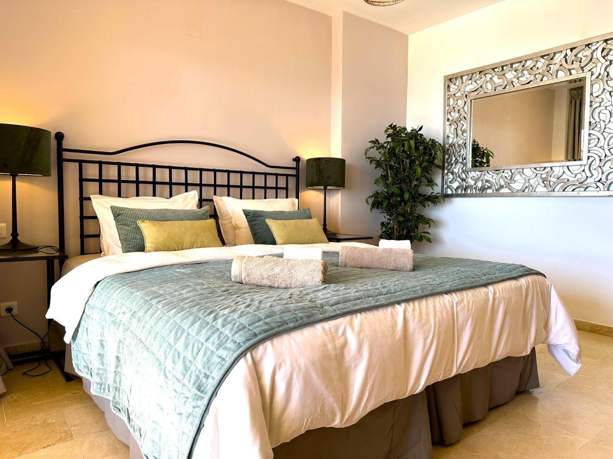 Apartments Bermuda Beach Estepona Exteriér fotografie