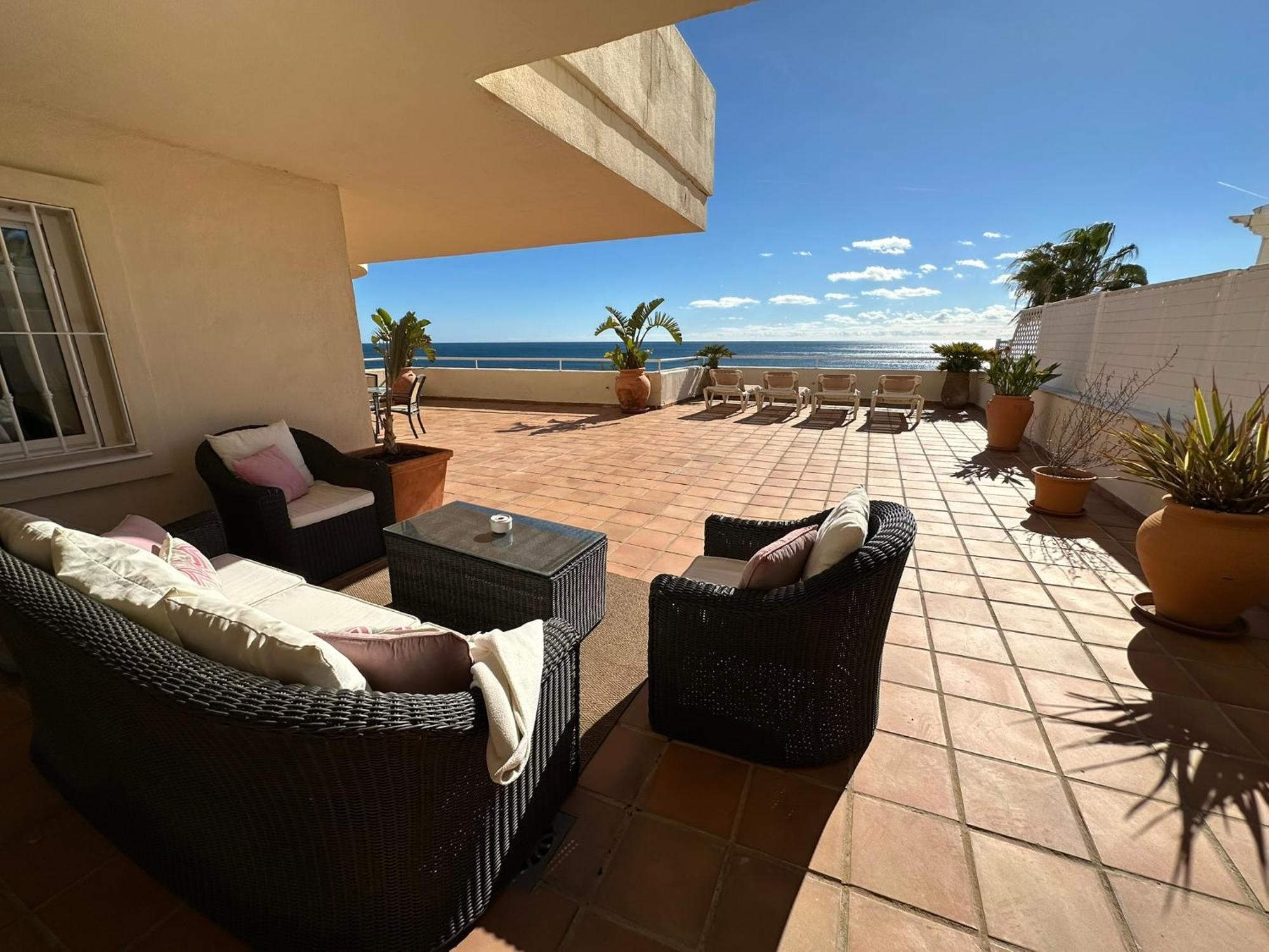 Apartments Bermuda Beach Estepona Exteriér fotografie