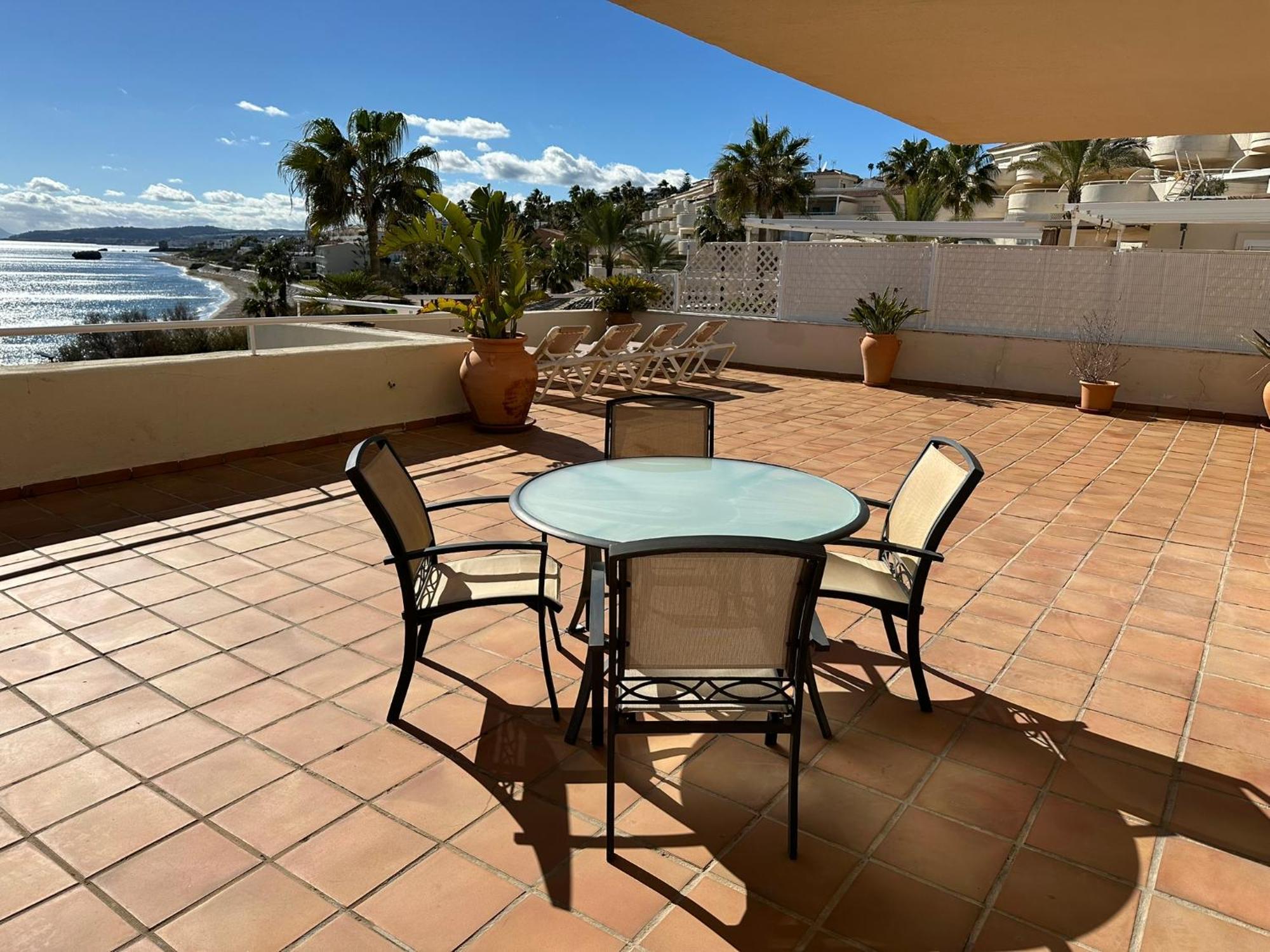 Apartments Bermuda Beach Estepona Exteriér fotografie