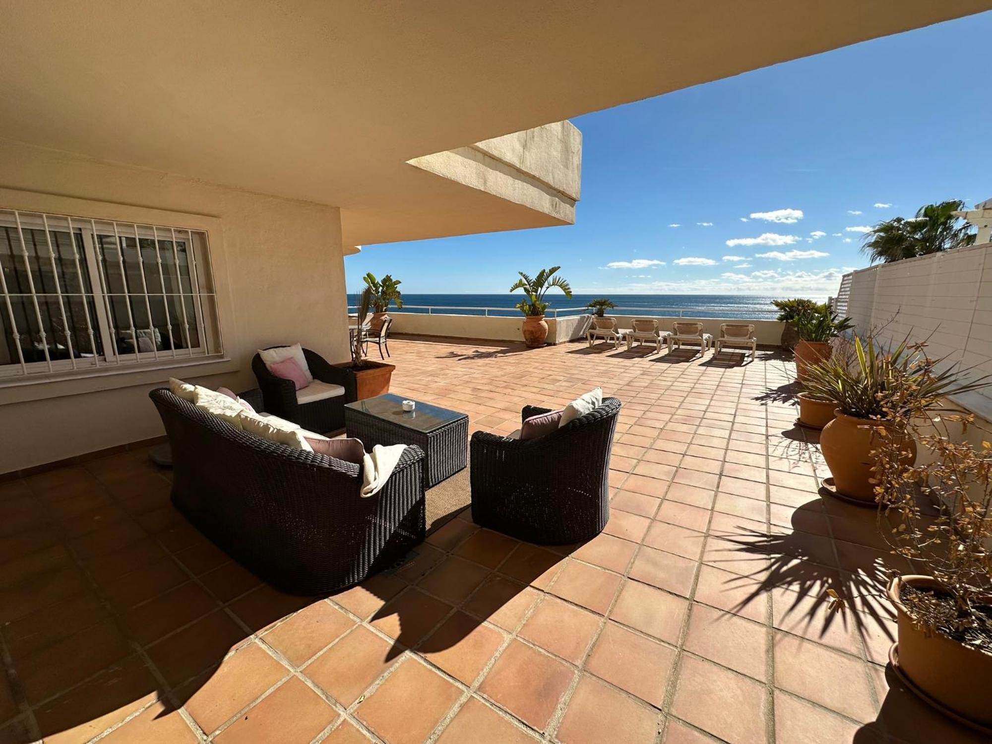 Apartments Bermuda Beach Estepona Exteriér fotografie