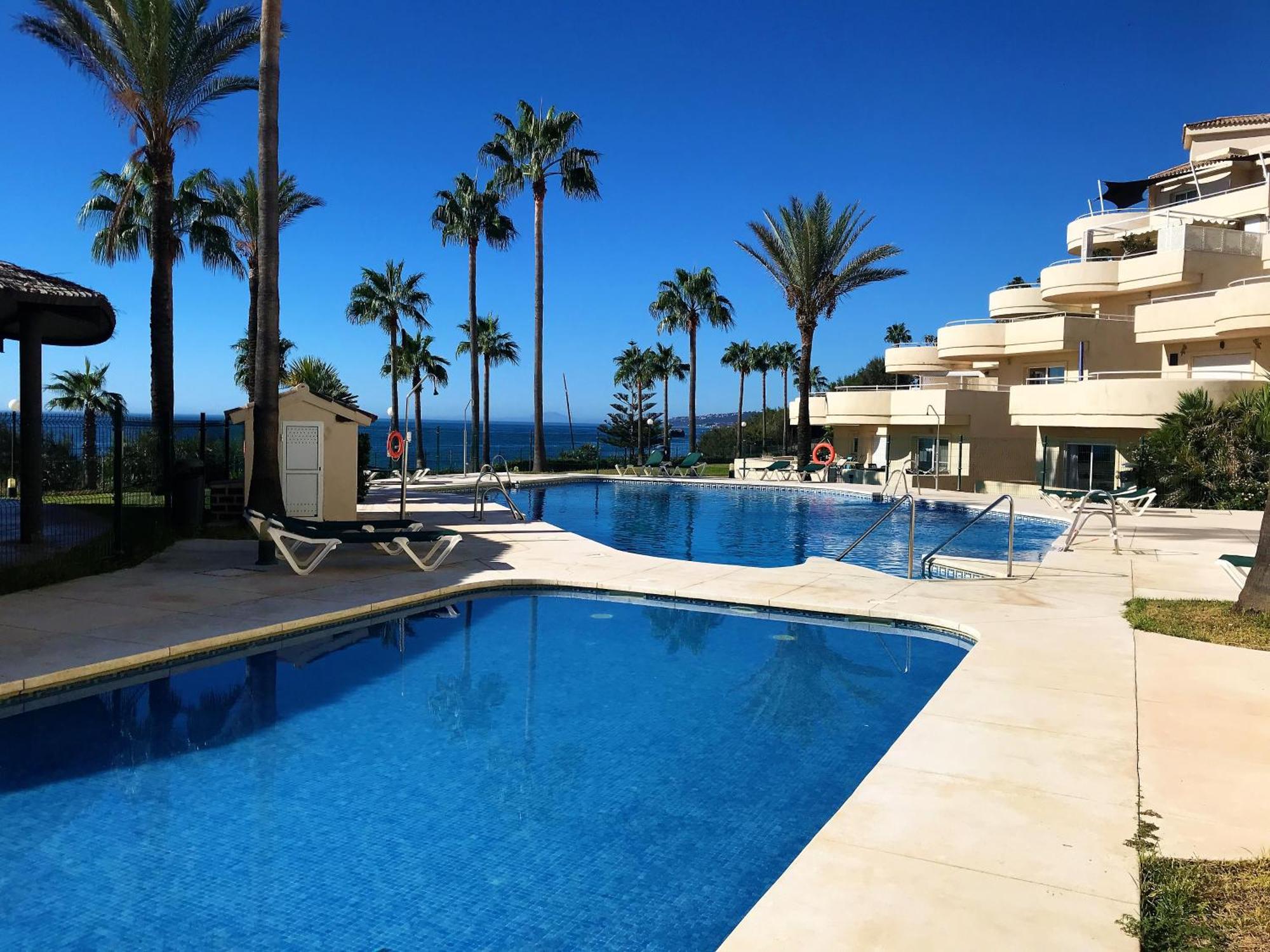 Apartments Bermuda Beach Estepona Exteriér fotografie